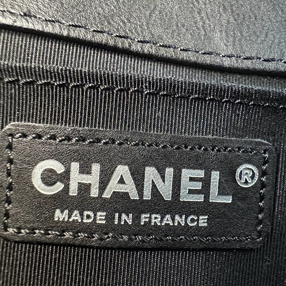 ❌❌ Chanel Boy Bag Metal Old Medium Classic Quilted Black Flap CC Leboy Calfskin - Picture 15 of 16